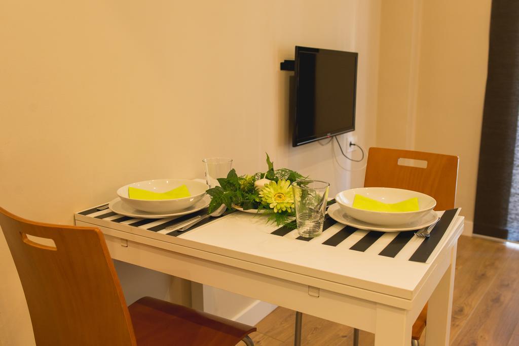 Ab Apartamentos Trinidad Málaga Camera foto